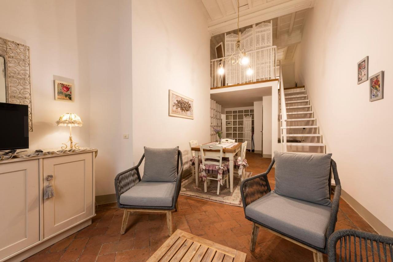 Toscanella Romantic By Mmega * Florencia